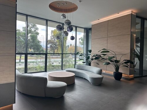 Depto Full nuevo, cercano a Parque Araucano, 650 mts del Mall Parque Arauco!