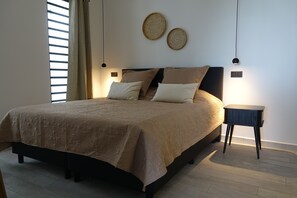 2 chambres, fer et planche à repasser, lit parapluie, Wi-Fi gratuit