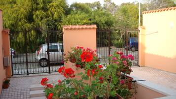 Enceinte de lâhĂ©bergement