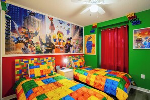 5 bedrooms, iron/ironing board, travel crib, free WiFi