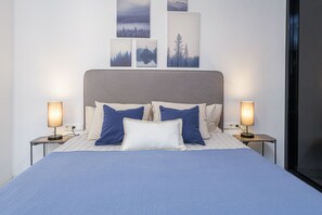 1 chambre, fer et planche à repasser, Wi-Fi gratuit, draps fournis