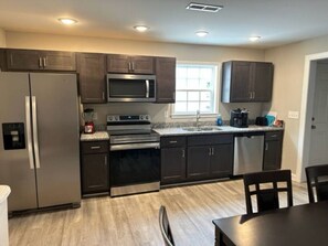 Private kitchen - Holy Holt of Lexington nc (Lexington)