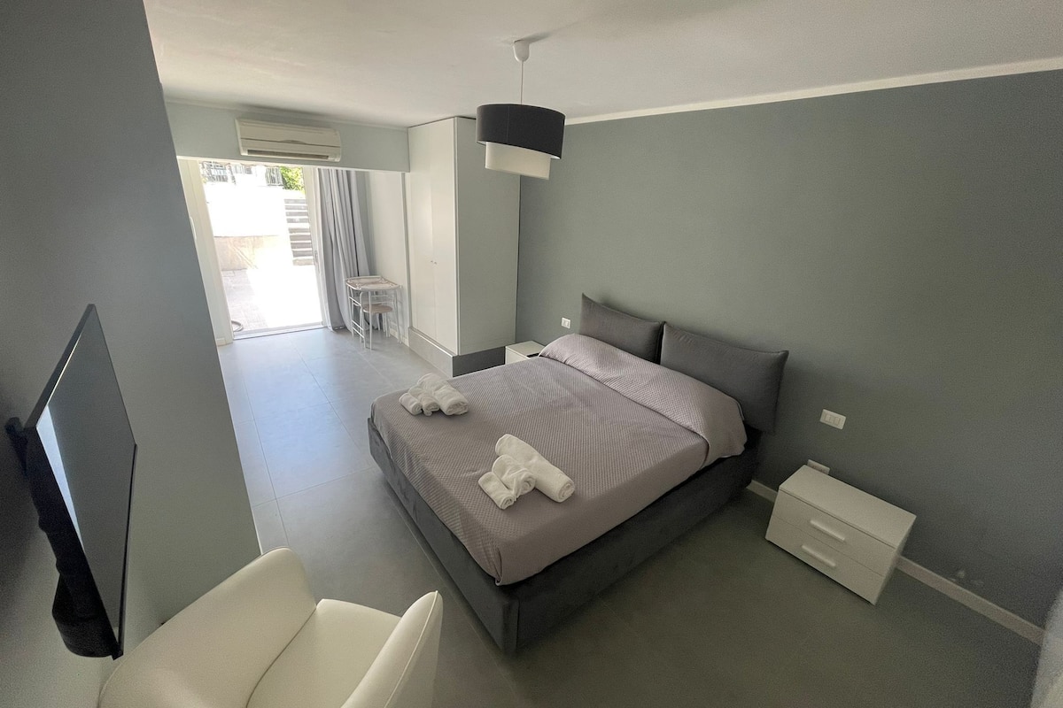 Appartamento Economy | 1 camera, biancheria da letto ipoallergenica, copriletto in piuma
