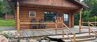 Lakefront Cabin #2 - 4 Season - Sleeps 7