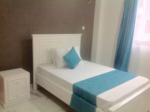 1 chambre, fer et planche à repasser, Wi-Fi, draps fournis