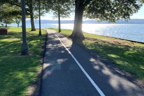 Sunset Drive Walking Trail, one of many walking trails along the lake, in town.