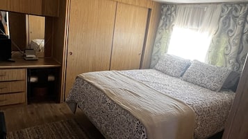 1 quarto, roupa de cama