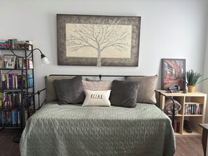 3 chambres, fer et planche à repasser, lit parapluie, Wi-Fi gratuit