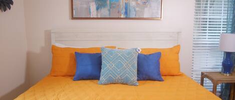 1 bedroom, desk, iron/ironing board, free WiFi