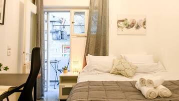 2 slaapkamers, een strijkplank/strijkijzer, gratis wifi