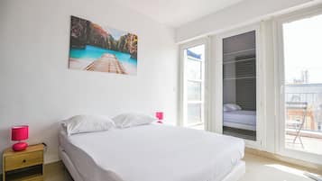 2 bedrooms, iron/ironing board, travel crib, WiFi