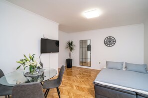 1 Schlafzimmer, Bügeleisen/Bügelbrett, WLAN, Bettwäsche