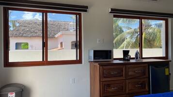 Comfort Bungalow | Iron/ironing board, free WiFi