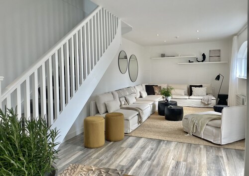 The Mews House on a Historic Estate 