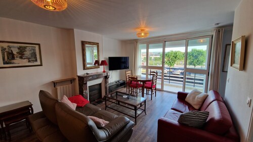 Le Rossignol - Résid. les Quatre Oiseaux - Plein Centre Ville de Chateau Thierry