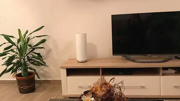 Apartment, Smoking | 3 bedrooms