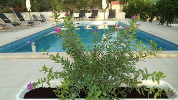 Apartment, Smoking | 3 bedrooms