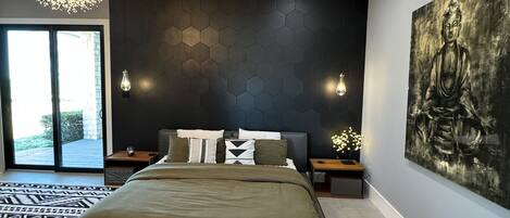 3 bedrooms, desk, iron/ironing board, free WiFi