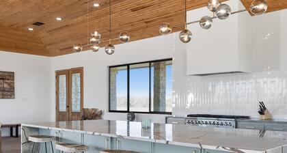 Breathtaking modern 100 acre ranch on the Colorado River. Weddings available