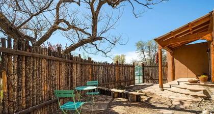 Nob Hill Home|Private Yards|Great for Groups