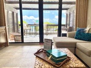 Smart TV, books - TropicalTide Modern - Resort, Sapphire Beach & Turquoise Water Off Balcony (St Thomas)