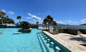 Outdoor pool - TropicalTide Modern - Resort, Sapphire Beach & Turquoise Water Off Balcony (St Thomas)