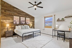 4 habitaciones, escritorio, tabla de planchar con plancha y wifi 