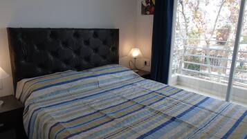 Exclusive Apartment | 1 bedroom, down duvets, free WiFi