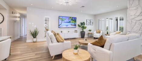 TV connectée, cheminée