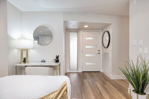 3 Schlafzimmer, Bügeleisen/Bügelbrett, WLAN, Bettwäsche