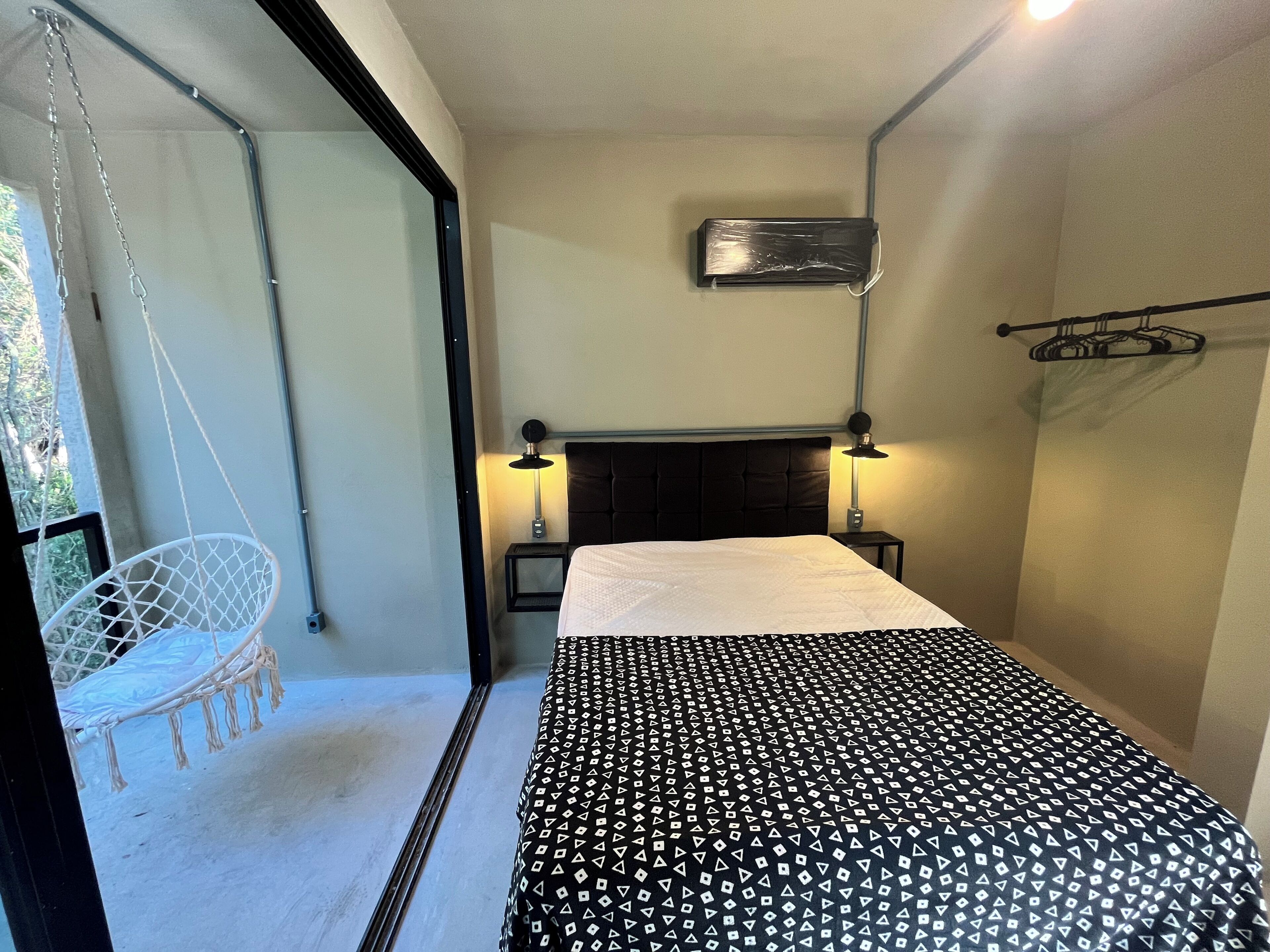 2 quartos, Wi-Fi de cortesia, roupa de cama