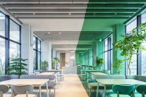 Cafe - toggle hotel suidobashi TOKYO (Tokyo)