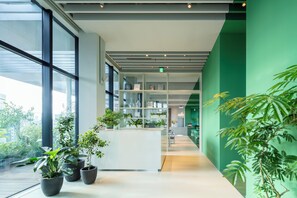 Reception - toggle hotel suidobashi TOKYO (Tokyo)