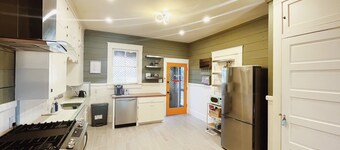 NEW!Beach Side Heritage Gem Historical House w Updated Fixtures