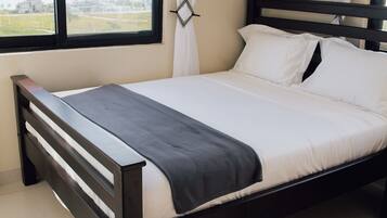 3 dormitorios, tabla de planchar con plancha, wifi y ropa de cama