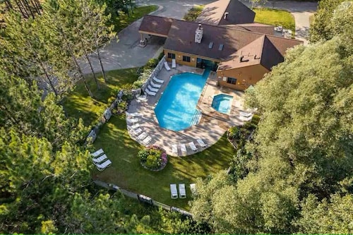 Valleys Chalet - Harbor Springs/Petoskey Condo