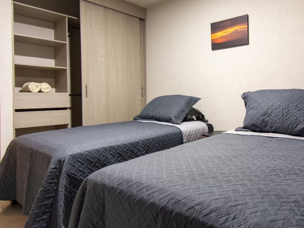 2 bedrooms