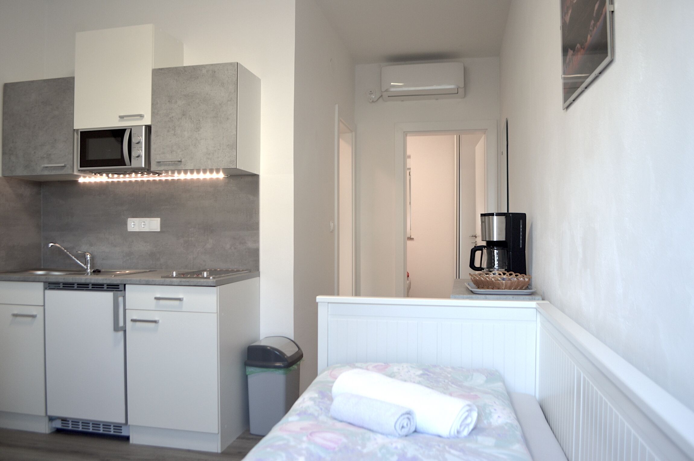 Apartment, 1 Bedroom, Smoking, Terrace | Private kitchen