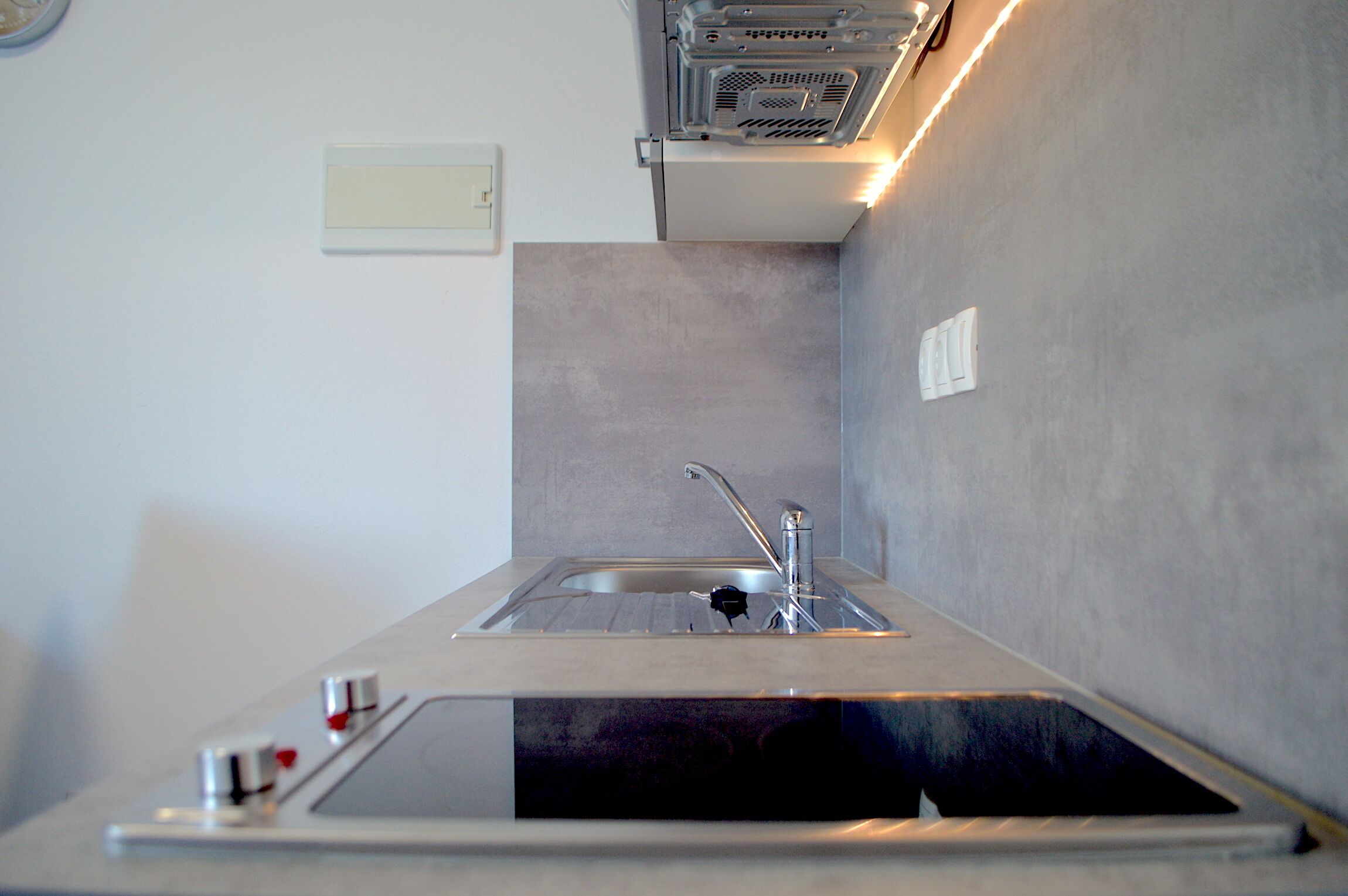 Apartment, 1 Bedroom, Smoking, Terrace | Private kitchen