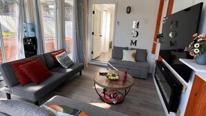 Smart-TV, peis, videospill og fotballspill