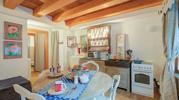 Family Studio (Cozy Nest In Bardonecchia) | Dining