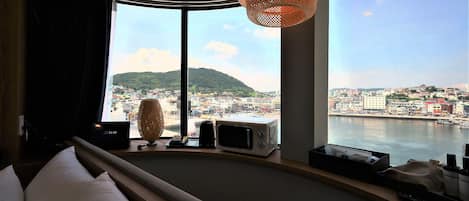Individually decorated, individually furnished, desk, free WiFi