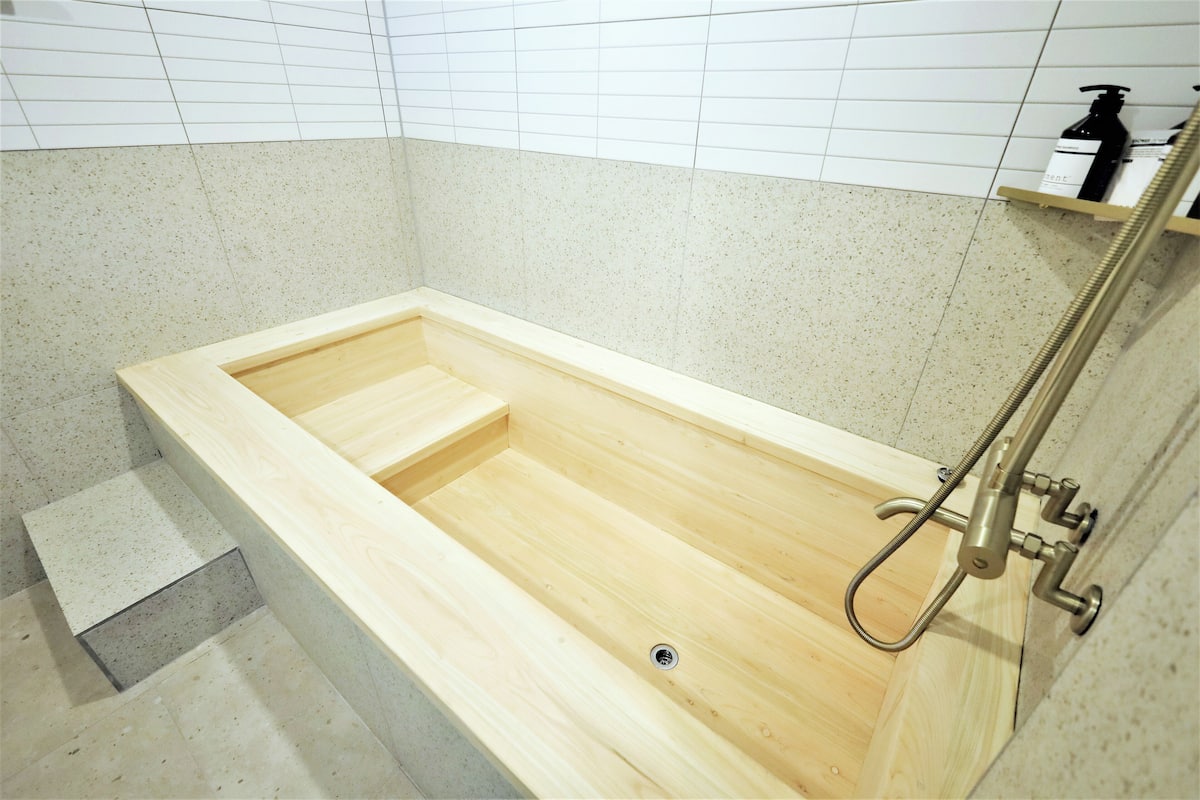 Hinoki Premium Room | Bathroom | Free toiletries, hair dryer, bathrobes, slippers