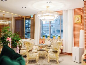 Reception - DELAMOUR Hotel (Tongyeong)