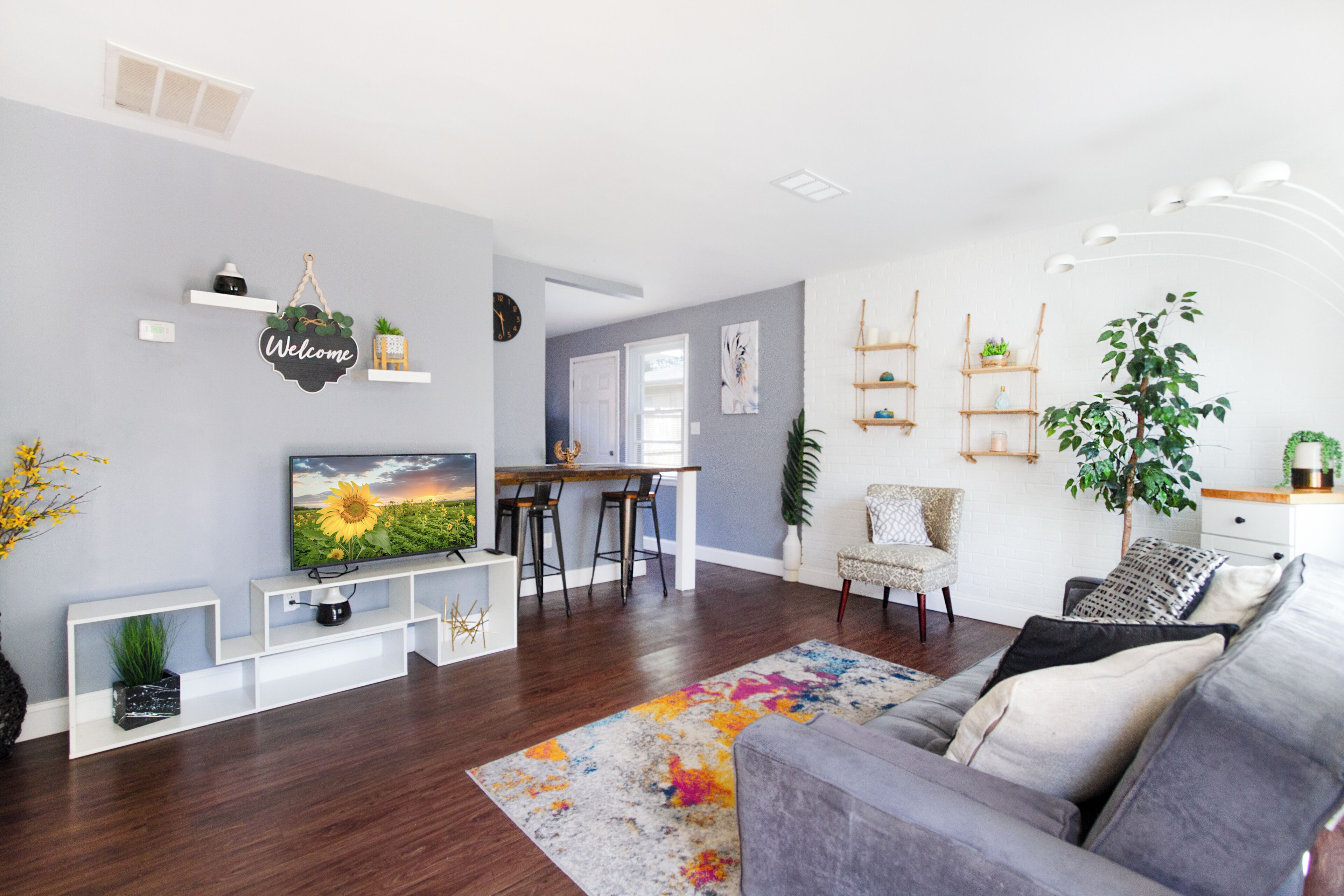 Radiant Hideaway with ShellCrestCorp Apt 102