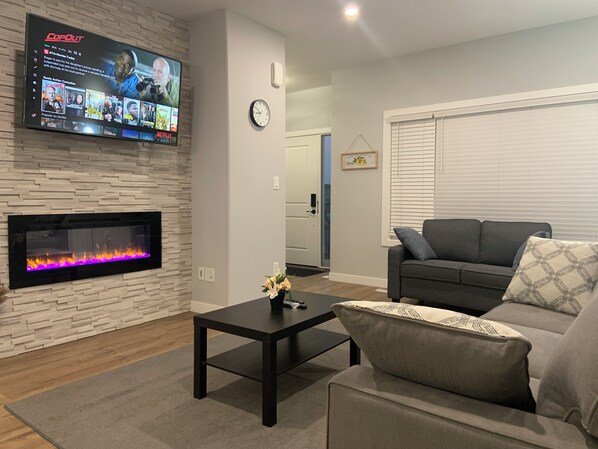 TV connectée, cheminée