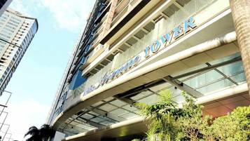 Front of property – evening/night