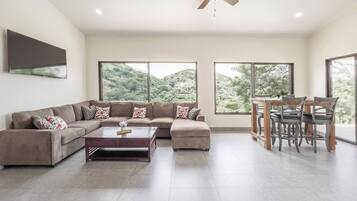 Apartment, 3 Bedrooms | Living area