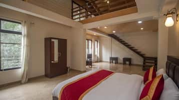 9 bedrooms, iron/ironing board, WiFi, bed sheets