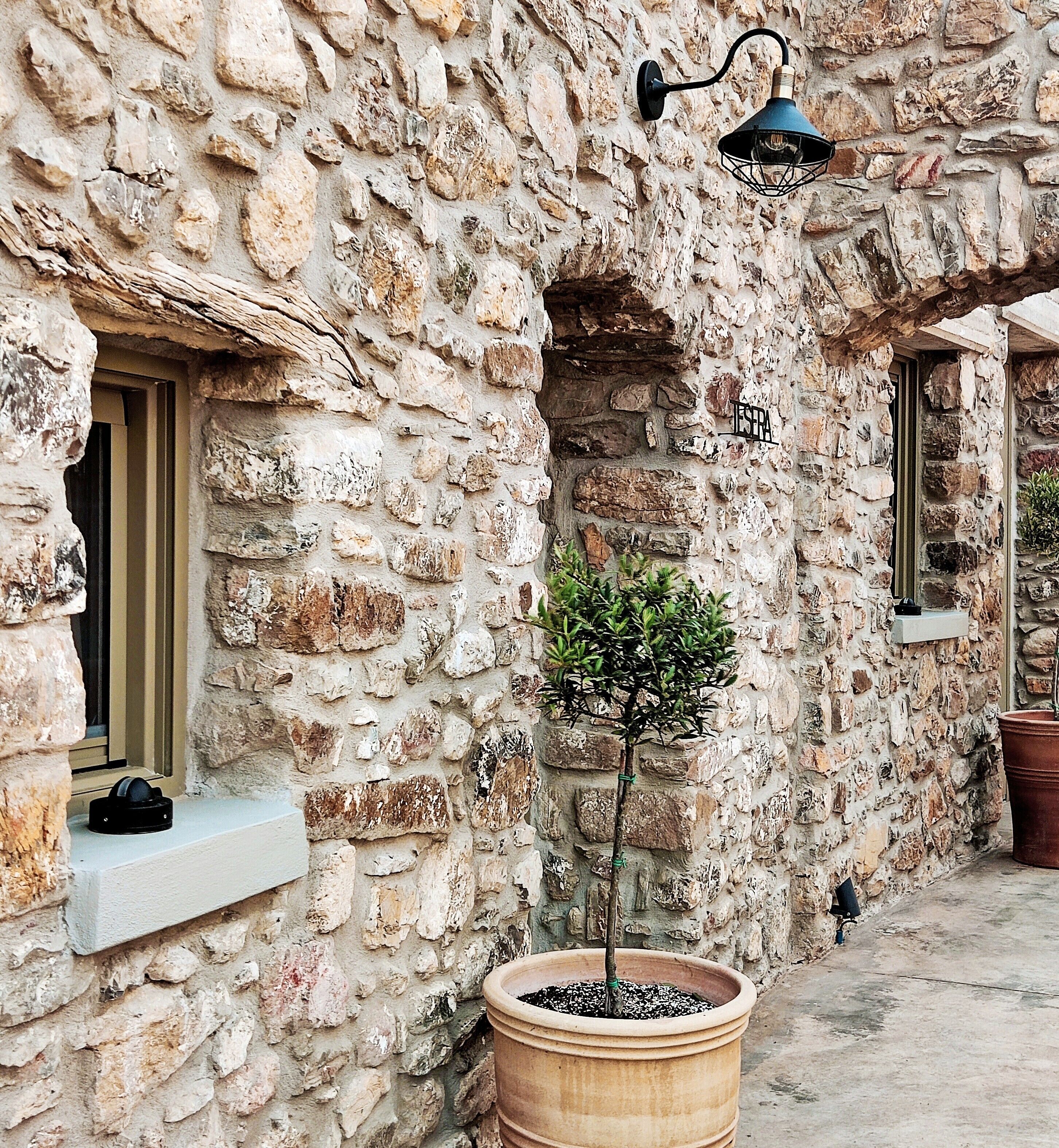 Chi tiết ngoại thất